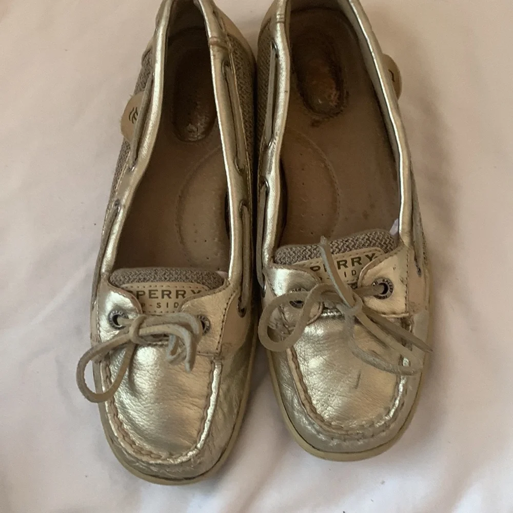 Sperrys gold deck shoes